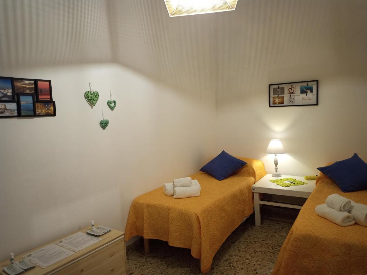 Casa Vacanze Ni Nuccia Trapani Buitenkant foto